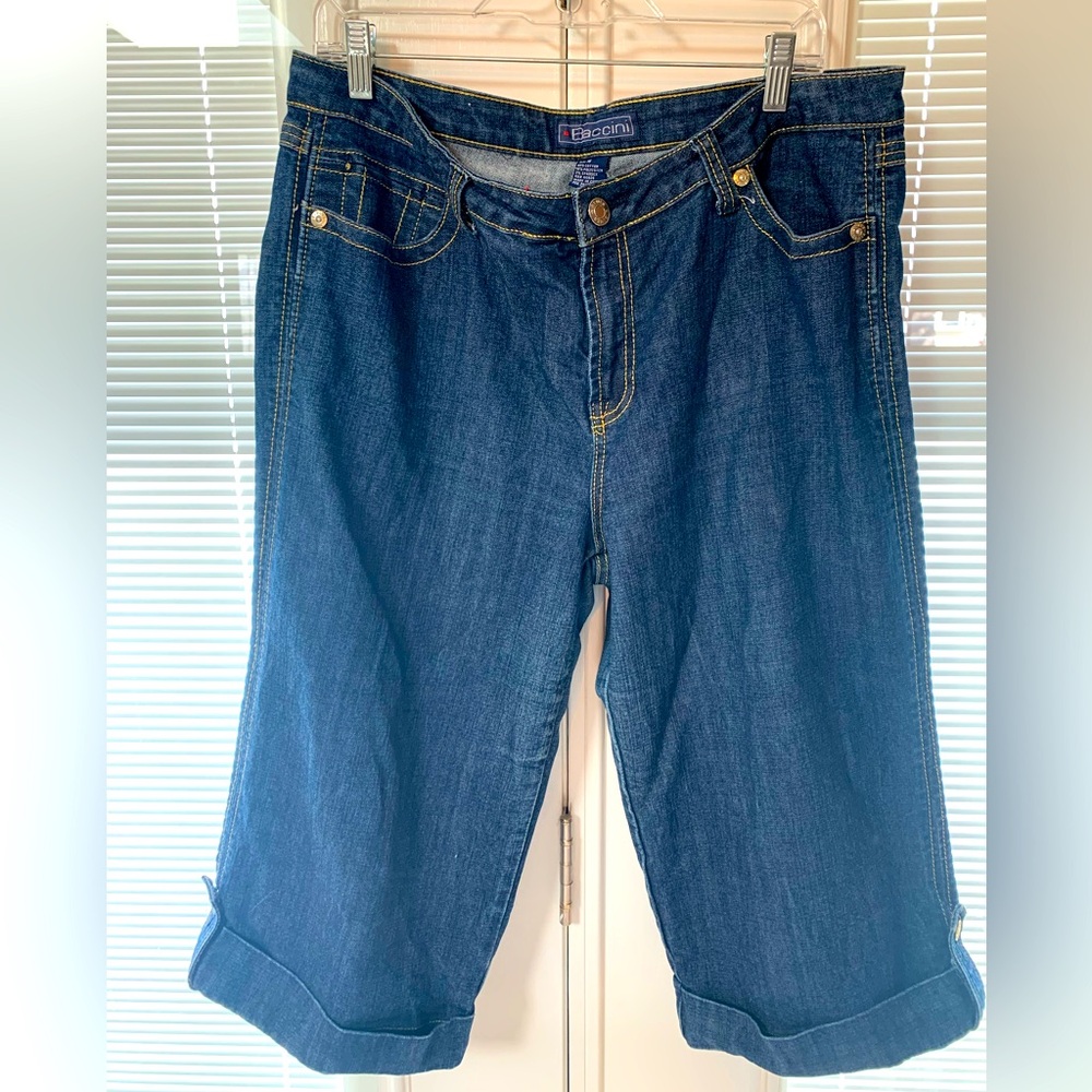 Baccini Brand Capri-Length Denim Jeans with Gold Details | Women’s Size 16